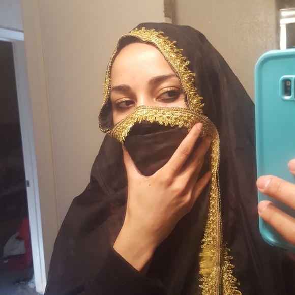 black and gold head scarf
